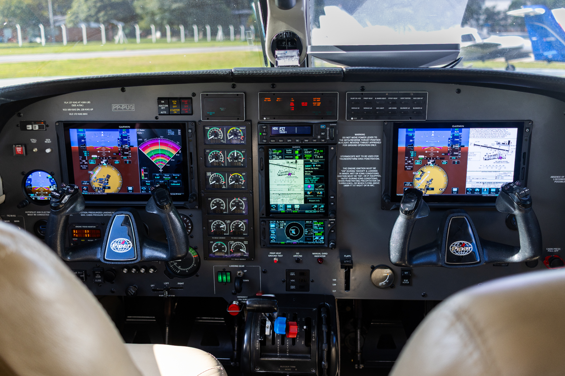 Painel de aviônicos modernizado em aeronave pela Marte Updates